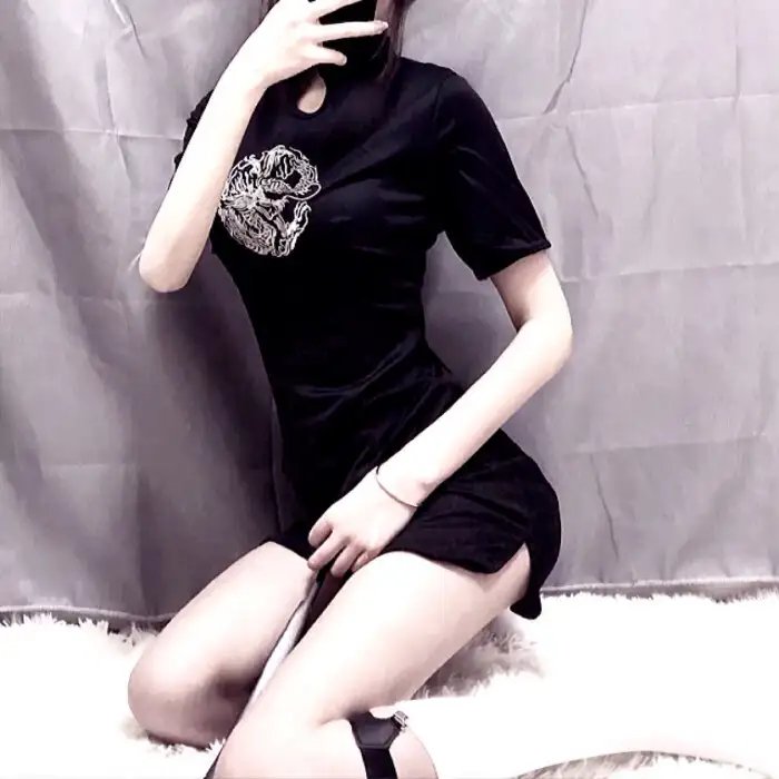 穿越无人区第一季 海报